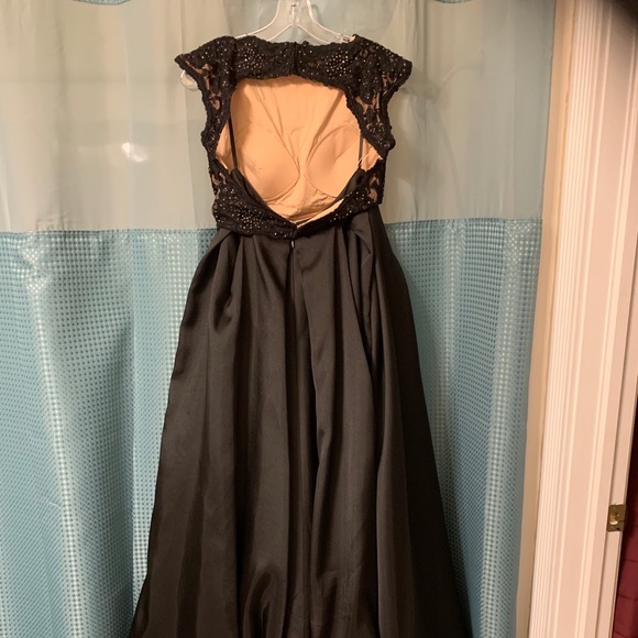 Jovani Prom Dress - Picture 3 of 3